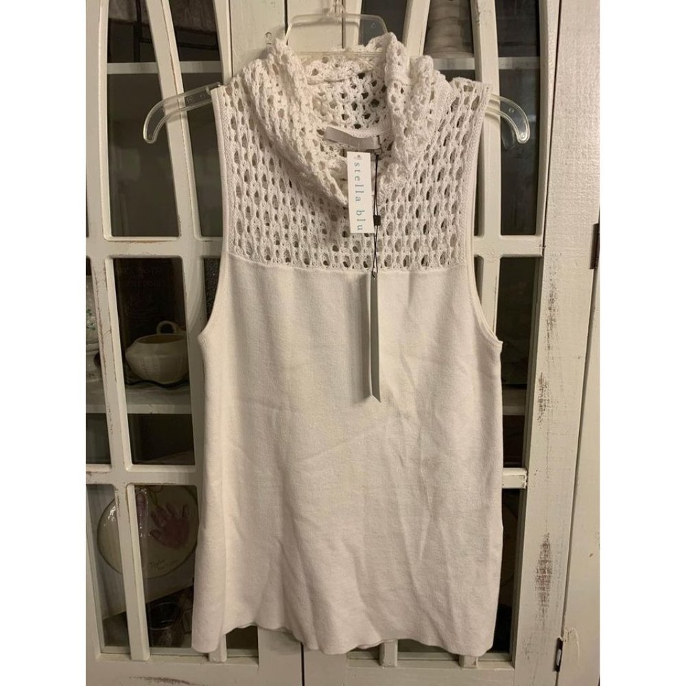 NWT Stella Blu One Grey Day Sleeveless Woven Shirt, Womens Size Medium (bin G)
